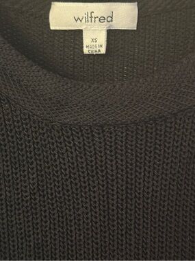 Wilfred Black Ribbed  stretchy Crewneck Sweater
